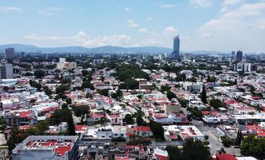 Casa en Venta en Jardines del Bosque Ideal para oficinas o consultorios