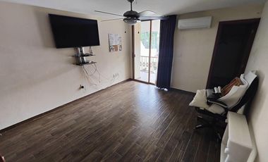 Casa en Venta en Jardines del Bosque Ideal para oficinas o consultorios