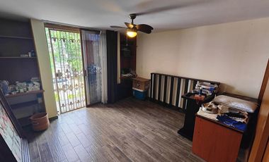 Casa en Venta en Jardines del Bosque Ideal para oficinas o consultorios