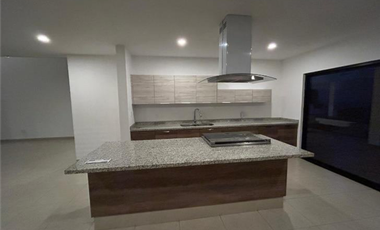 CASA EN VENTA LOMAS DE GRAN JARDIN