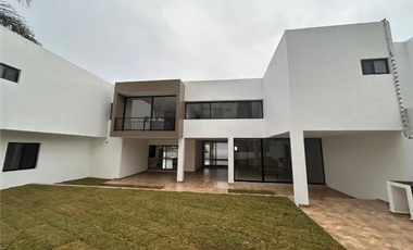 CASA EN VENTA LOMAS DE GRAN JARDIN