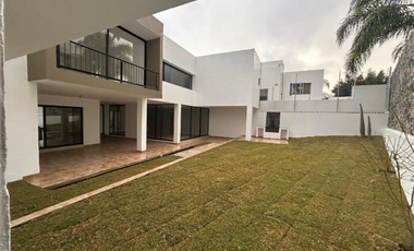 CASA EN VENTA LOMAS DE GRAN JARDIN