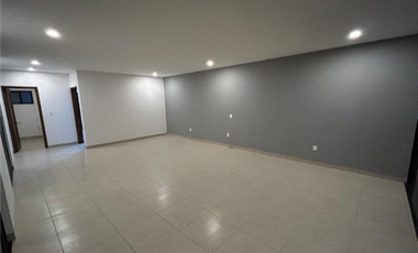 CASA EN VENTA LOMAS DE GRAN JARDIN
