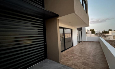 CASA EN VENTA LOMAS DE GRAN JARDIN