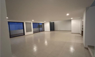 CASA EN VENTA LOMAS DE GRAN JARDIN