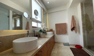 Olivar de los Padres, Casa en las villas Avenida Toluca