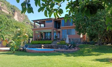CASA EN VENTA TEPOZTLAN, MORELOS