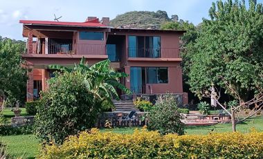 CASA EN VENTA TEPOZTLAN, MORELOS