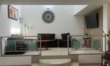 Casa en venta en Santa Cruz del Valle, Tlajomulco de Zúñiga, Jalisco