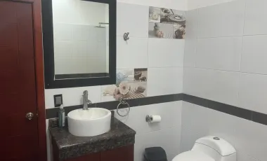 Casa en venta en Santa Cruz del Valle, Tlajomulco de Zúñiga, Jalisco