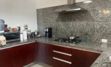 Casa en venta en Santa Cruz del Valle, Tlajomulco de Zúñiga, Jalisco