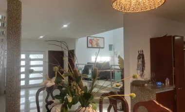 Casa en venta en Santa Cruz del Valle, Tlajomulco de Zúñiga, Jalisco