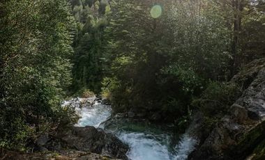 CAMPO SECTOR HUERQUEHUE, TERMAS RIO BLANCO