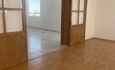 Renta oficinas céntricas. Juárez y Paseo Bravo