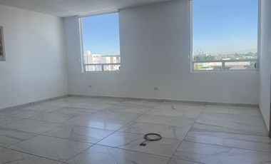 Renta oficinas céntricas. Juárez y Paseo Bravo