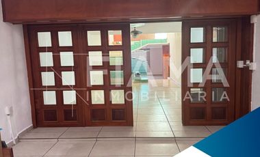 CASA EN VENTA EN AV. RIO SUCHIATE, TEPIC, NAY. (G)