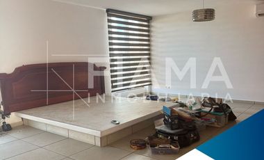 CASA EN VENTA EN AV. RIO SUCHIATE, TEPIC, NAY. (G)