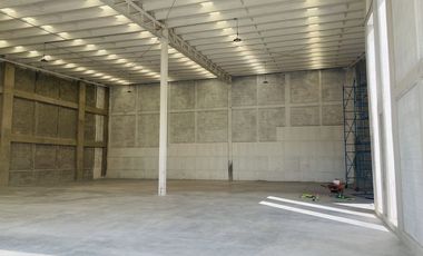 Nave industrial en venta 815m2  cerca del Parque Industrial Querétaro GPS