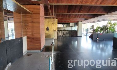 LOCAL EN RENTA EN LOMAS DE CHAMIZAL!!