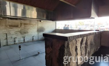 LOCAL EN RENTA EN LOMAS DE CHAMIZAL!!