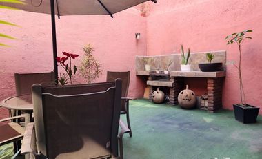 HERMOSA CASA EN VENTA EN LA COLONIA EL RETOÑO, ALCALDÍA IZTAPALAPA!