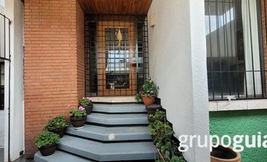 HERMOSA CASA A LA VENTA EN LA COLONIA REFORMA IZTACCIHUATL NORTE, ALCALDIA IZTACALCO!!