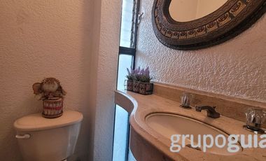 HERMOSA CASA A LA VENTA EN LA COLONIA REFORMA IZTACCIHUATL NORTE, ALCALDIA IZTACALCO!!