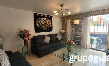 HERMOSA CASA A LA VENTA EN LA COLONIA REFORMA IZTACCIHUATL NORTE, ALCALDIA IZTACALCO!!