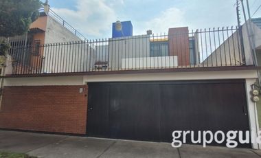 HERMOSA CASA A LA VENTA EN LA COLONIA REFORMA IZTACCIHUATL NORTE, ALCALDIA IZTACALCO!!