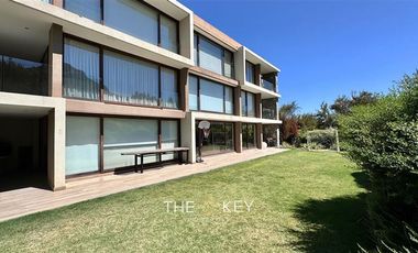 Departamento en Venta en Cond. Hacienda de Chicureo - Piedra Roja