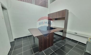 ¡Oficina Ideal en Antofagasta con Estacionamiento!