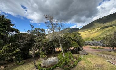 Venta de Moderna Casa en La Calera