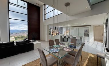 Alquiler de Casa de Lujo Amoblada en La Calera, Cundinamarca