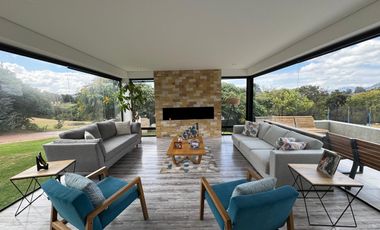 Alquiler Casa en La Calera - Macadamia del Río