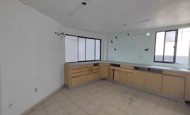 EDIFICIO EN VENTA EN DEL VALLE CENTRO