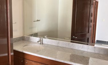 RENTA EXCLUSIVO DEPARTAMENTO LOMAS COUNTRY