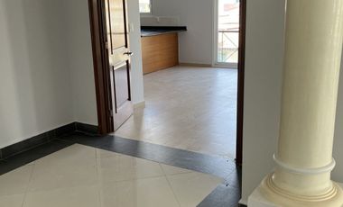 RENTA EXCLUSIVO DEPARTAMENTO LOMAS COUNTRY