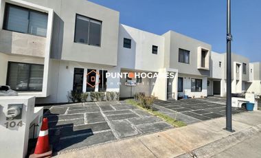CASAS EN RESIDENCIAL SANTA FE