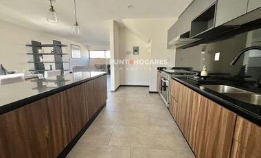 CASAS EN RESIDENCIAL SANTA FE