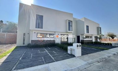 CASAS EN RESIDENCIAL SANTA FE