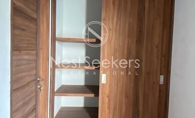 Moderna Casa  en condominio