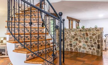 Casa en Envigado la Catedral en Arriendo