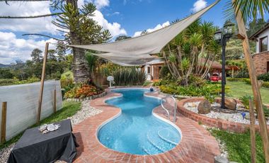 Casa para la Venta en el Retiro la Fe