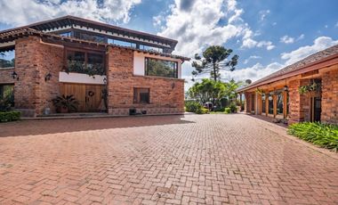 Casa para la Venta en el Retiro la Fe