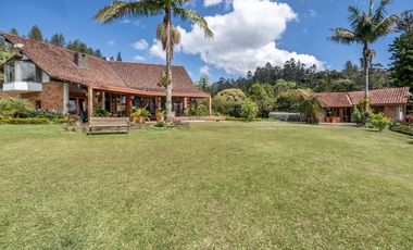 Casa para la Venta en el Retiro la Fe