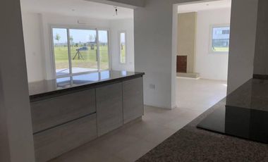 Puertos / Araucarias - A Estrenar: Calidad Constructiva