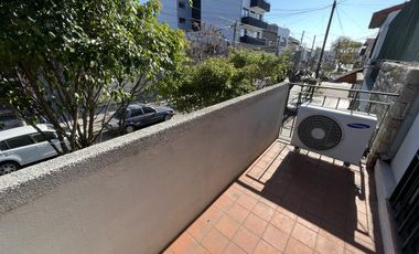 Casa 4 Ambientes con Cochera, Patio y Terraza Acepta permuta- Wilde