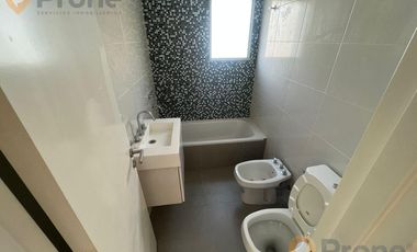 VENTA - Departamento 1 dormitorio con balcón al frente