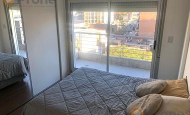 VENTA - Departamento 1 dormitorio con balcón al frente