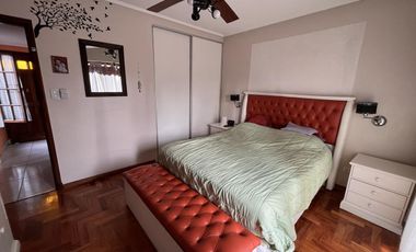 Casa 3 ambientes VENTA Lomas de Zamora
